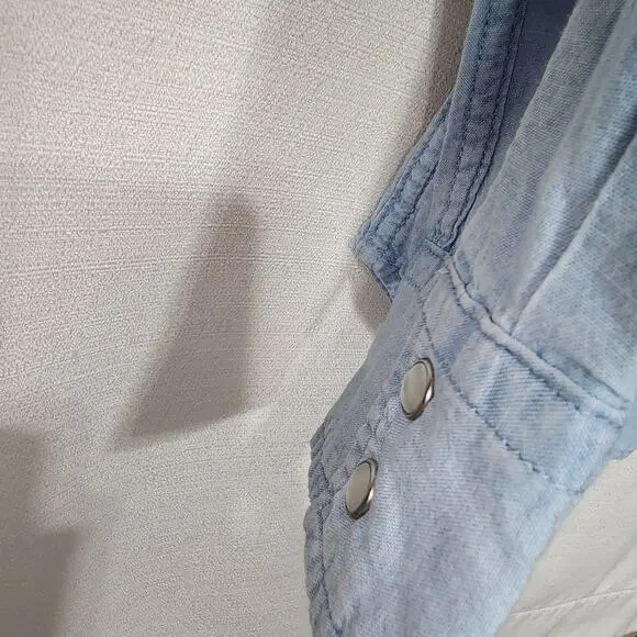 Levi's the western button down shirt men's small - Picture 3 of 7